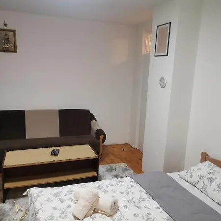 Apartman Toljaga Lägenhet